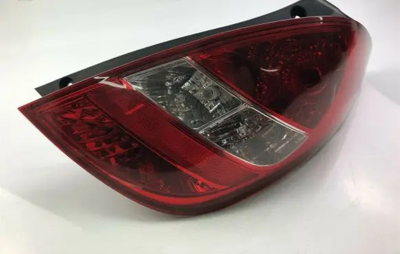 Hyundai i20 (PB PBT) Headlight/headlamp 924024P000 F3303