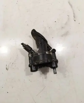 Ford Mondeo MK IV Vacuum pump