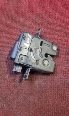 Renault Modus Tailgate/trunk/boot lock/catch/latch 8200257615C
