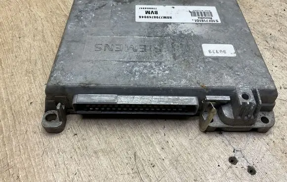 Renault Clio I Engine control unit/module ECU S101718101b 7700856047