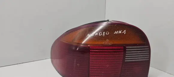 Ford Mondeo MK I Rear/tail lights 91023