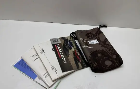 Ram 1500 DT Owners service history hand book 