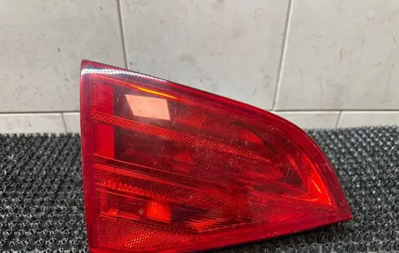 Audi A4 S4 B8 8K Tailgate rear/tail lights
