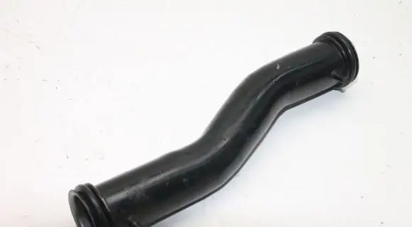 Honda CR-V Engine coolant pipe/hose