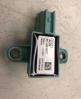 Audi Q5 SQ5 Airbag deployment crash/impact sensor 8K0955557C