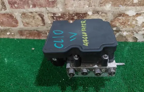 Renault Clio IV ABS control unit/module 