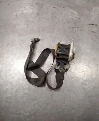 Suzuki Grand Vitara II Front seatbelt C9153N