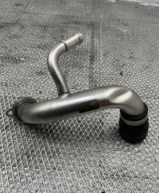 BMW 1 E81 E87 Engine coolant pipe/hose 30164114