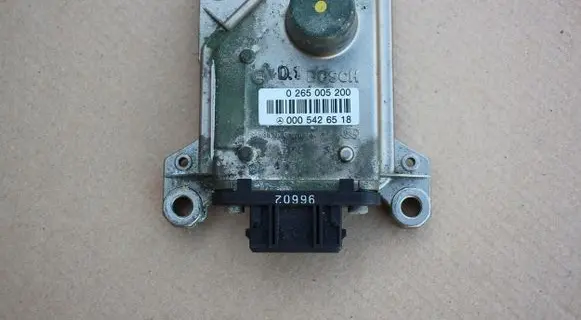 Mercedes-Benz S W220 ESP acceleration yaw rate sensor 0005426518