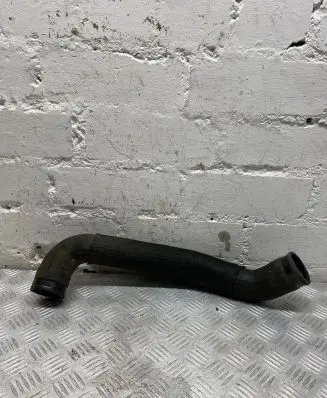 Toyota Avensis T270 Intercooler hose/pipe 173430X010