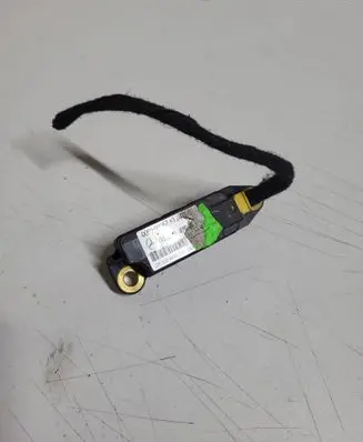 Mercedes-Benz S W220 Airbag deployment crash/impact sensor 2208204426 00039925713 002603