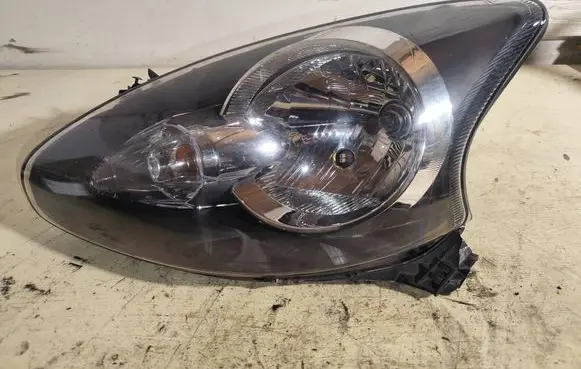 Headlight/headlamp