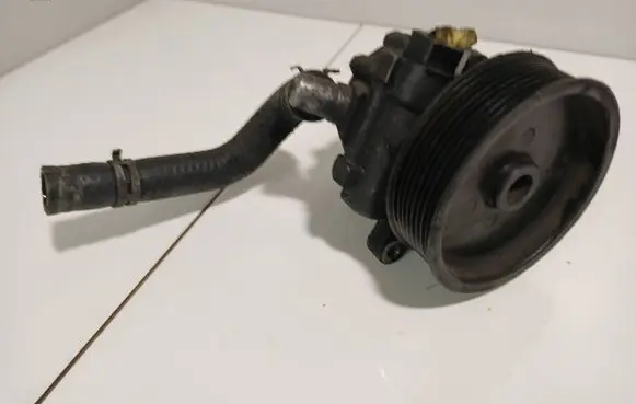 Mercedes-Benz ML W164 Power steering pump