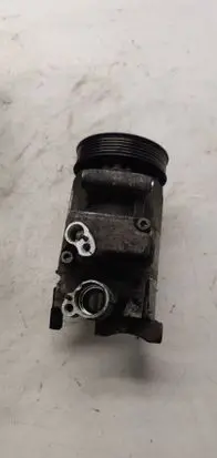 Volkswagen Golf VI Air conditioning (A/C) compressor (pump) 5N0820803A 01140562 03160083410