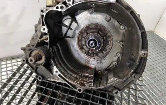 Manual 5 speed gearbox