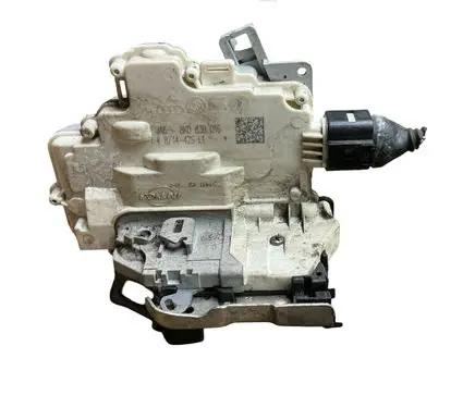 Audi A4 S4 B8 8K Rear door lock 8K0839016