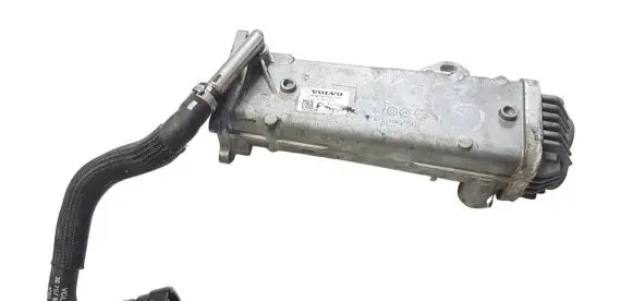 Volvo XC60 EGR valve cooler 31325030 30757896 1233800652