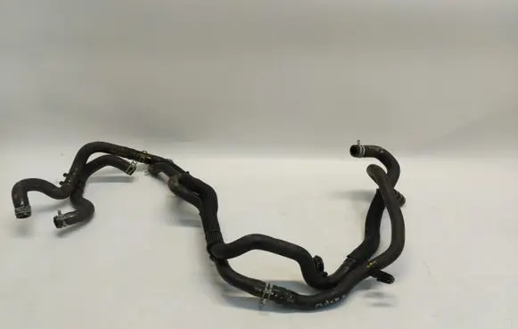 Engine coolant pipe/hose