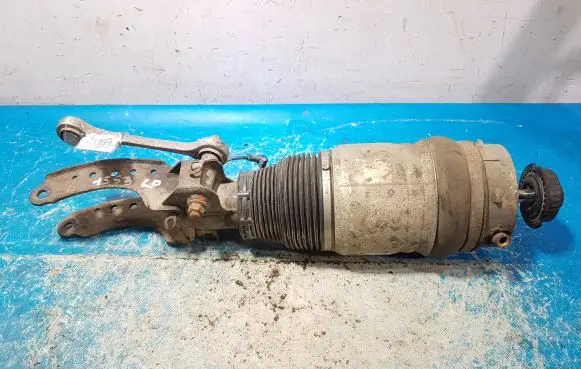 Volkswagen Touareg I Front shock absorber/damper 7L6412021AF