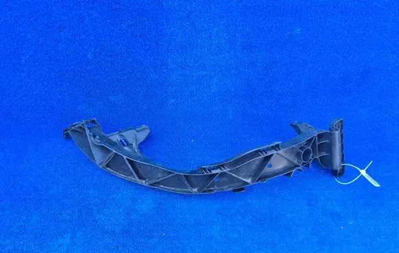 BMW 1 E81 E87 Headlight/headlamp mounting bracket 7148762