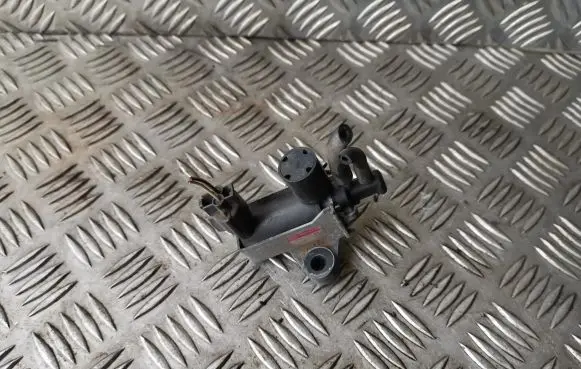 Subaru Impreza III Turbo solenoid valve 14471AA220 1397001041