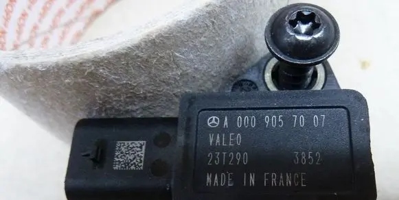 Mercedes-Benz CLA C118 X118 Air pressure sensor A0009057007-T-OL