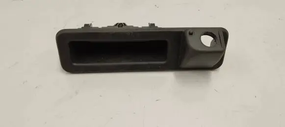 BMW i5 G60 Tailgate handle with camera 8494246