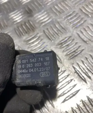 Mercedes-Benz E W211 Parking PDC sensor 0015427418