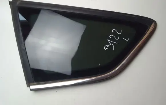 Ford Kuga II Rear side window CV44S29751