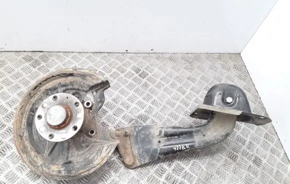 Audi A3 S3 A3 Sportback 8P Rear wheel hub spindle/knuckle 1K0501476