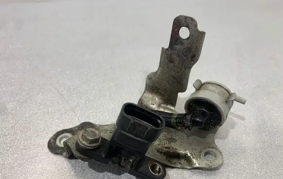 Toyota RAV 4 (XA30) Air pressure sensor 8942120200