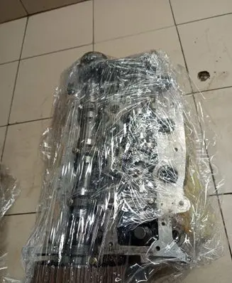 Engine head