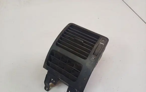 Dash center air vent grill