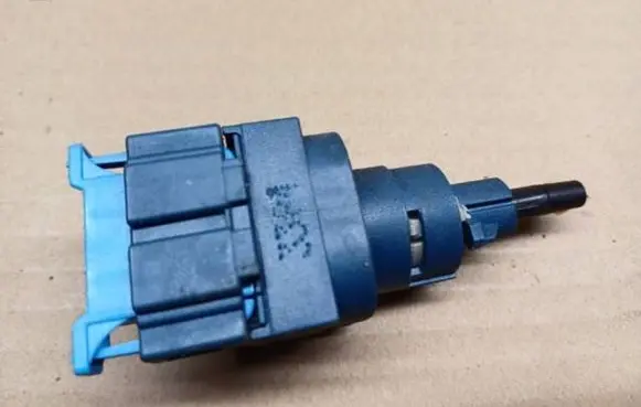 Skoda Citigo Brake pedal sensor switch 6Q0927189