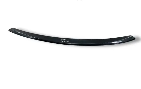 Tailgate/trunk spoiler