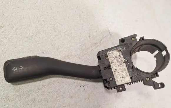 Audi A6 S6 C5 4B Indicator stalk 8L0953513G