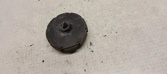 Audi A4 S4 B6 8E 8H Rear coil spring rubber mount 8E0512149N