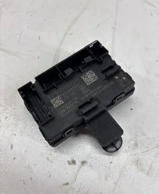 Audi A5 Sportback 8TA Door control unit/module 8W0959593H 8W0959593F A2C7486801700