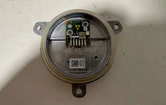 BMW X5 G05 LED ballast control module 63119477985 9477985