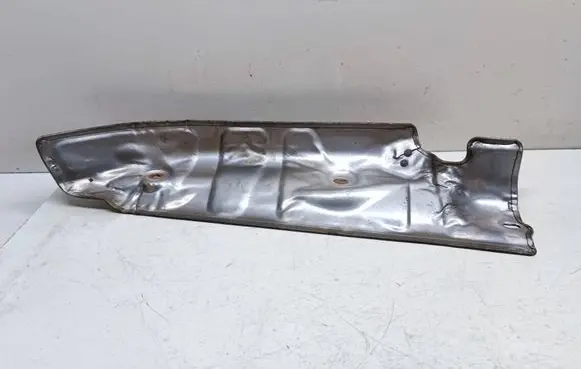 BMW 5 F10 F11 Heat shield in engine bay 7801645