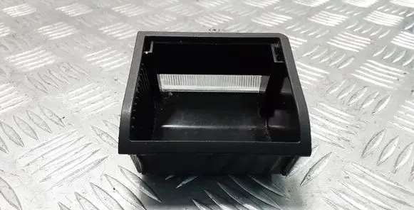 Ashtray (front)