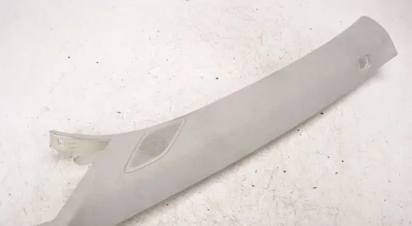 Volvo XC40 (A) pillar trim 32244569