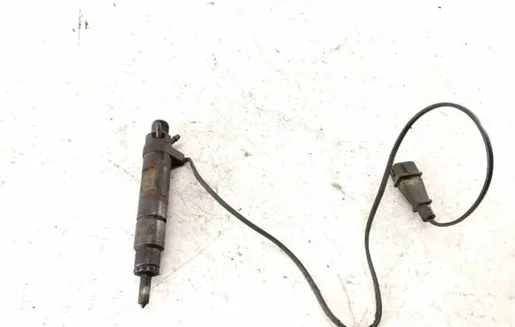 Volkswagen Transporter - Caravelle T4 Fuel injector 074130202N