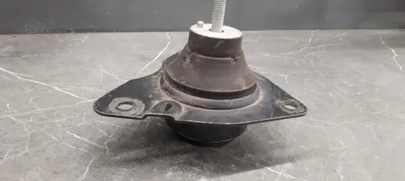 Renault Laguna I Engine mount vacuum valve 7700823950
