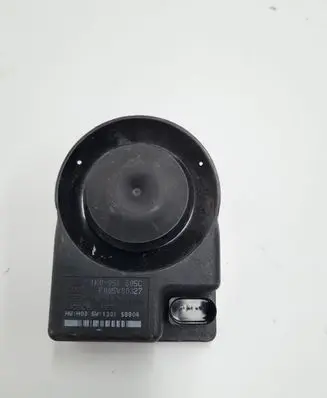 Volkswagen PASSAT B6 Alarm system siren 1K0951605C