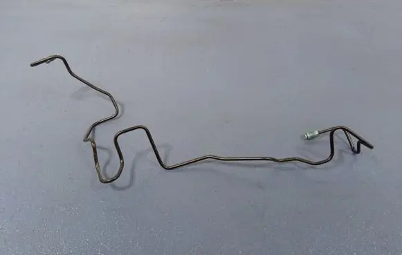 Brake vacuum hose/pipe