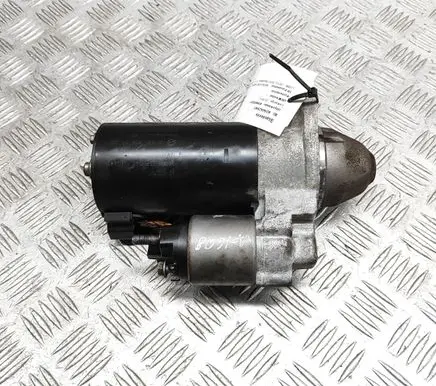 Mercedes-Benz C W204 Starter motor A6519062400 0001139043