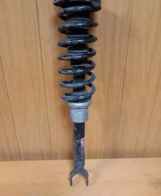 Mercedes-Benz CLS C219 Front shock absorber/damper A2113201113