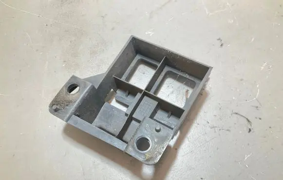 Mercedes-Benz Sprinter W906 Front bumper mounting bracket A9068850163