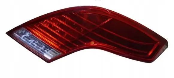 Ford Focus Tailgate rear/tail lights 6N4113A602A